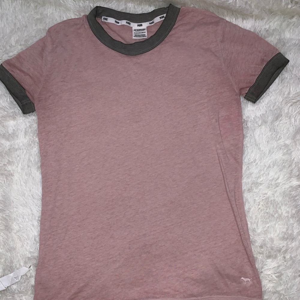 VS Pink crew neck basics